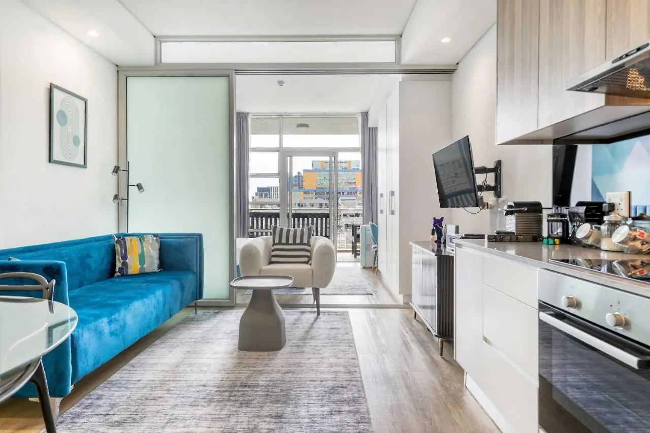 Backup-Powered Luxury City Apartment ケープタウン 南アフリカ