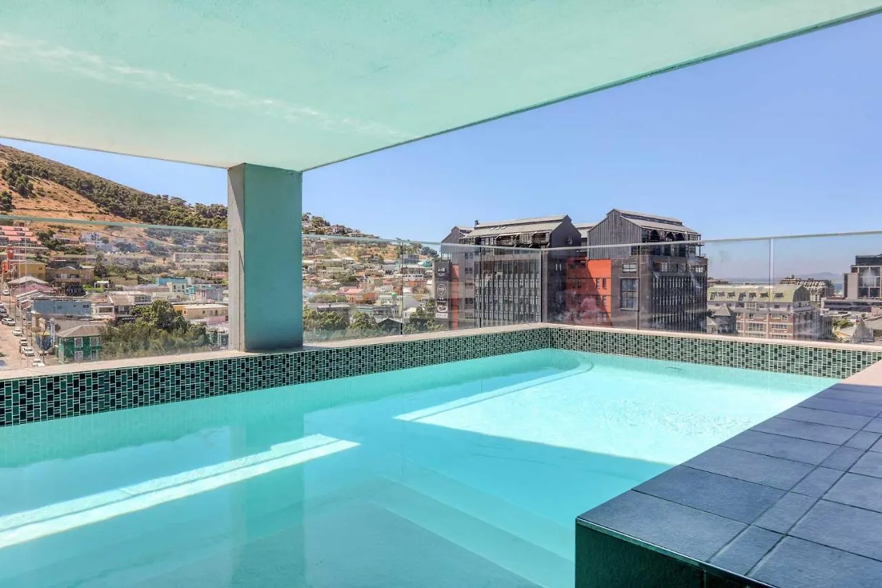 Backup-Powered Luxury City Apartment Cape Town
